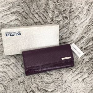 Kenneth Cole Reaction Elongated Clutch